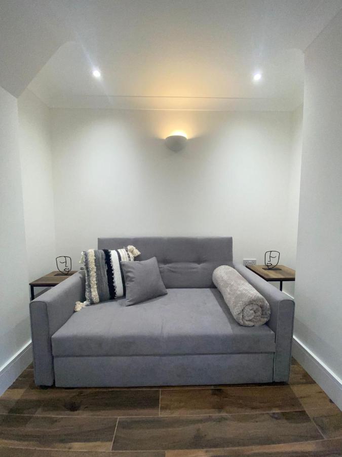 Central London, Jaccuzzi,Newbuild, 2 Bedrooms Two Baths Exteriér fotografie