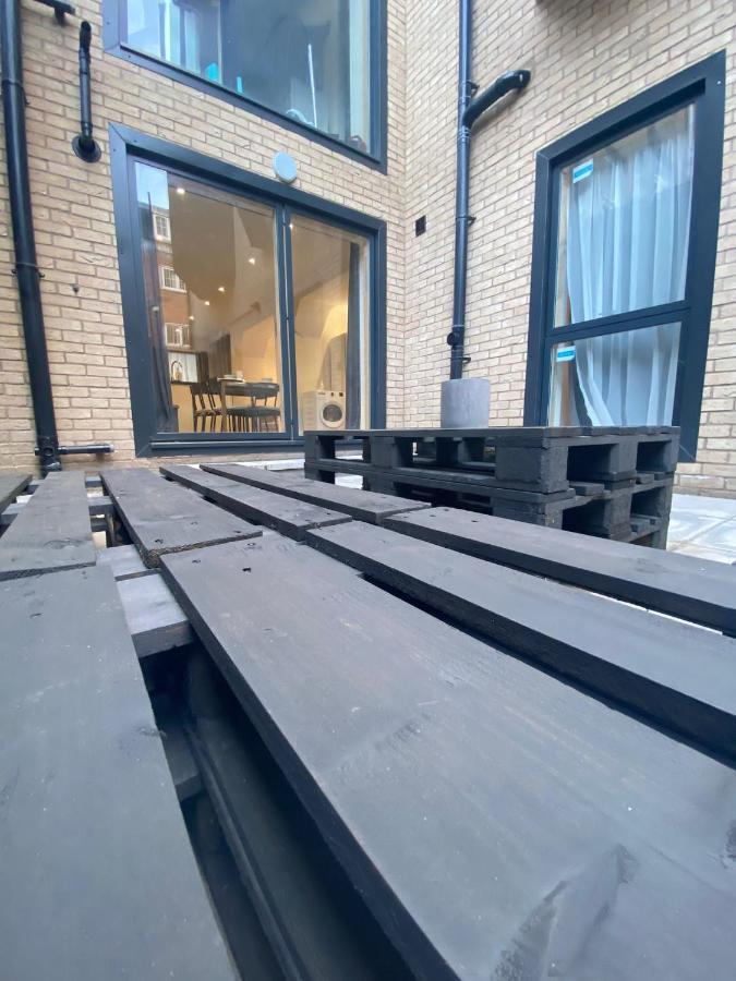 Central London, Jaccuzzi,Newbuild, 2 Bedrooms Two Baths Exteriér fotografie