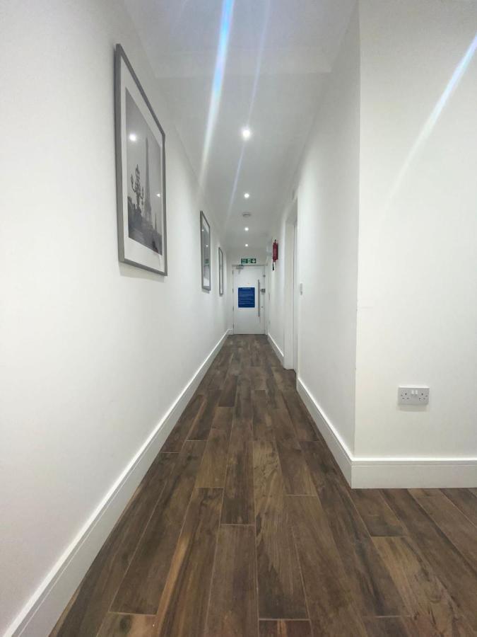 Central London, Jaccuzzi,Newbuild, 2 Bedrooms Two Baths Exteriér fotografie